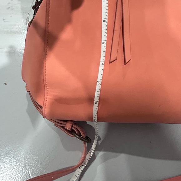 Universal Thread Handbag NWT - Picture 8 of 10